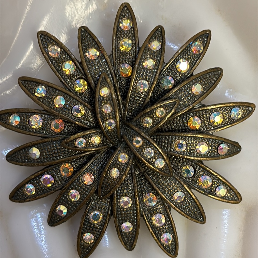 Bronze Colored Starburst Pin
